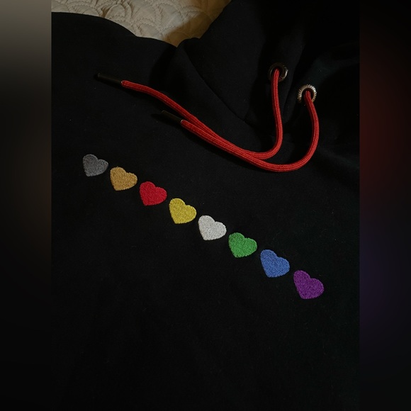 Scott Ellis cropped hoodie with hearts - Picture 3 of 6